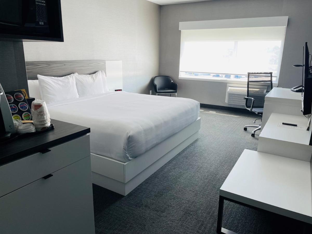 Quality Inn & Suites Mont-Joli Extérieur photo
