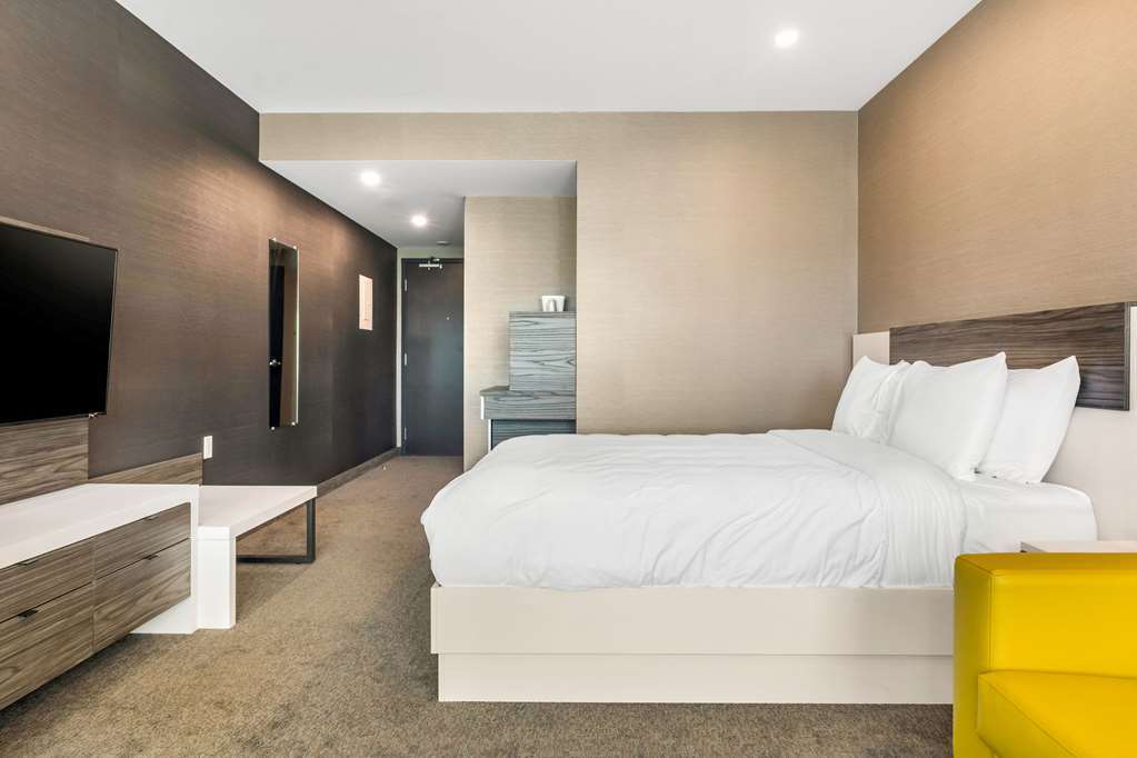 Quality Inn & Suites Mont-Joli Chambre photo
